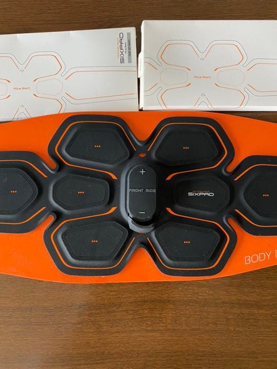 SIXPAD アブズベルトジェルシート付き