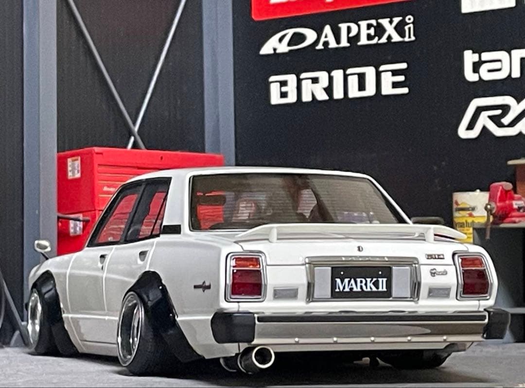 1/18ミニカー　IG ブタ目マークII★新品【改】カスタム★セミワークス仕様