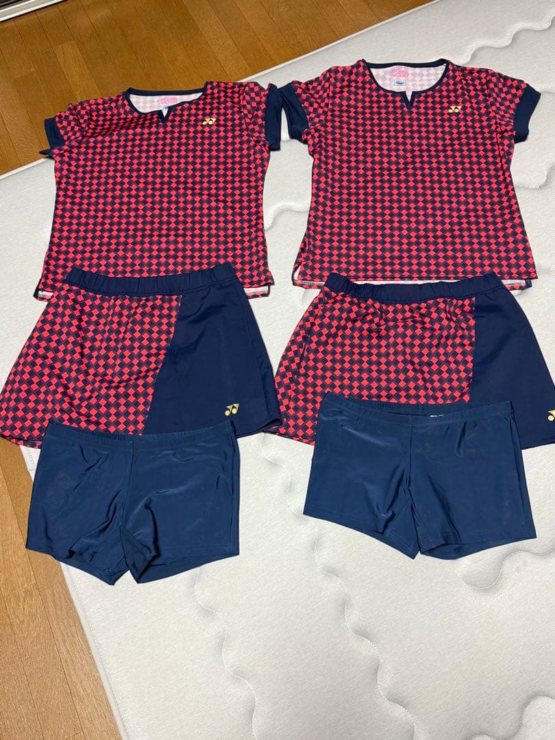 大特価‼️⭐️新品⭐️ヨネックステニスウェア2組