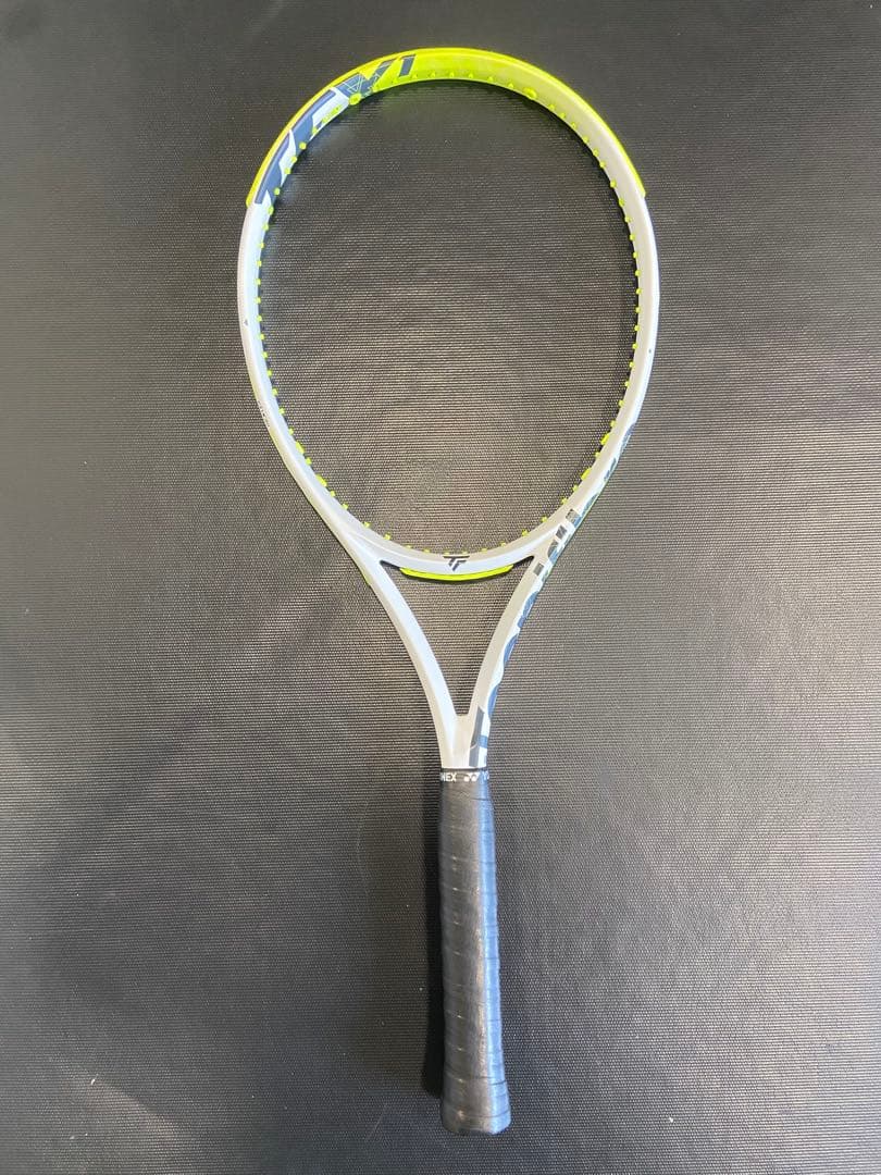TECNIFIBRE TF-X1 300 グリップ2