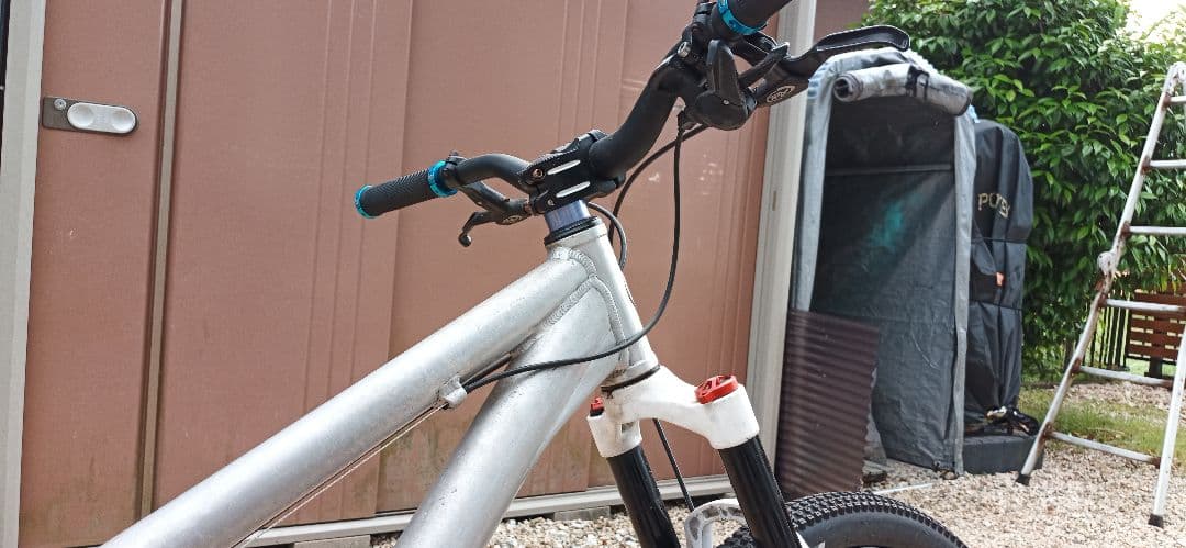 自転車本体 GIANT STP-2