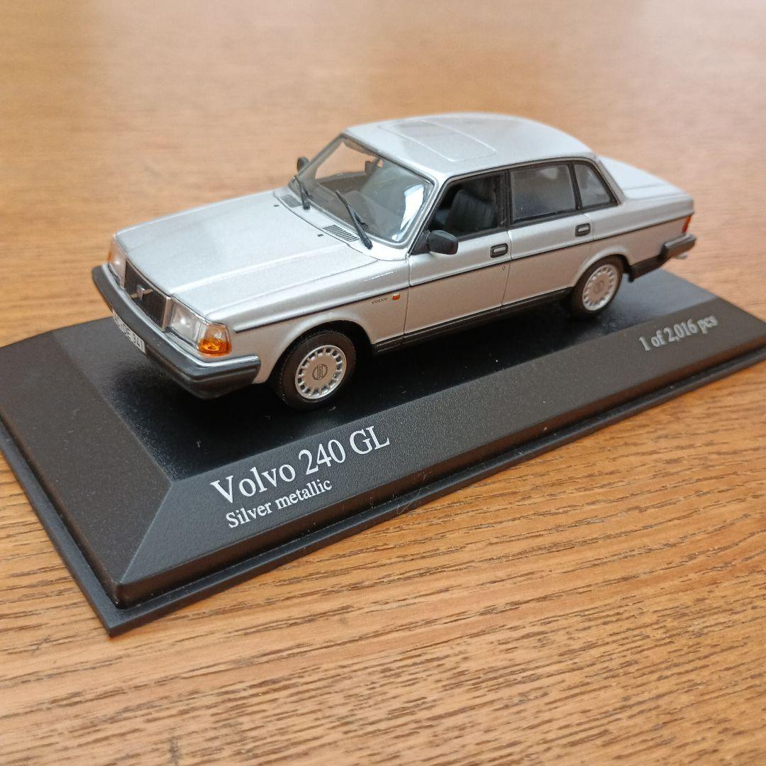 ミニチャンプス製 ボルボ Volvo 240GL 1986 限定