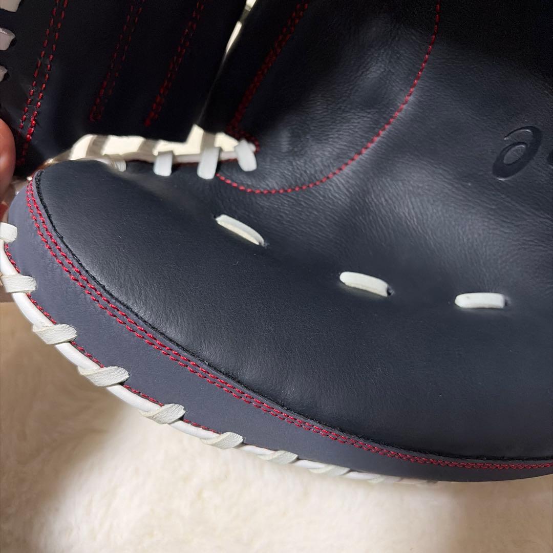 週末限定アシックス　キャッチャーミット　軟式用新品未使用C 3121A577