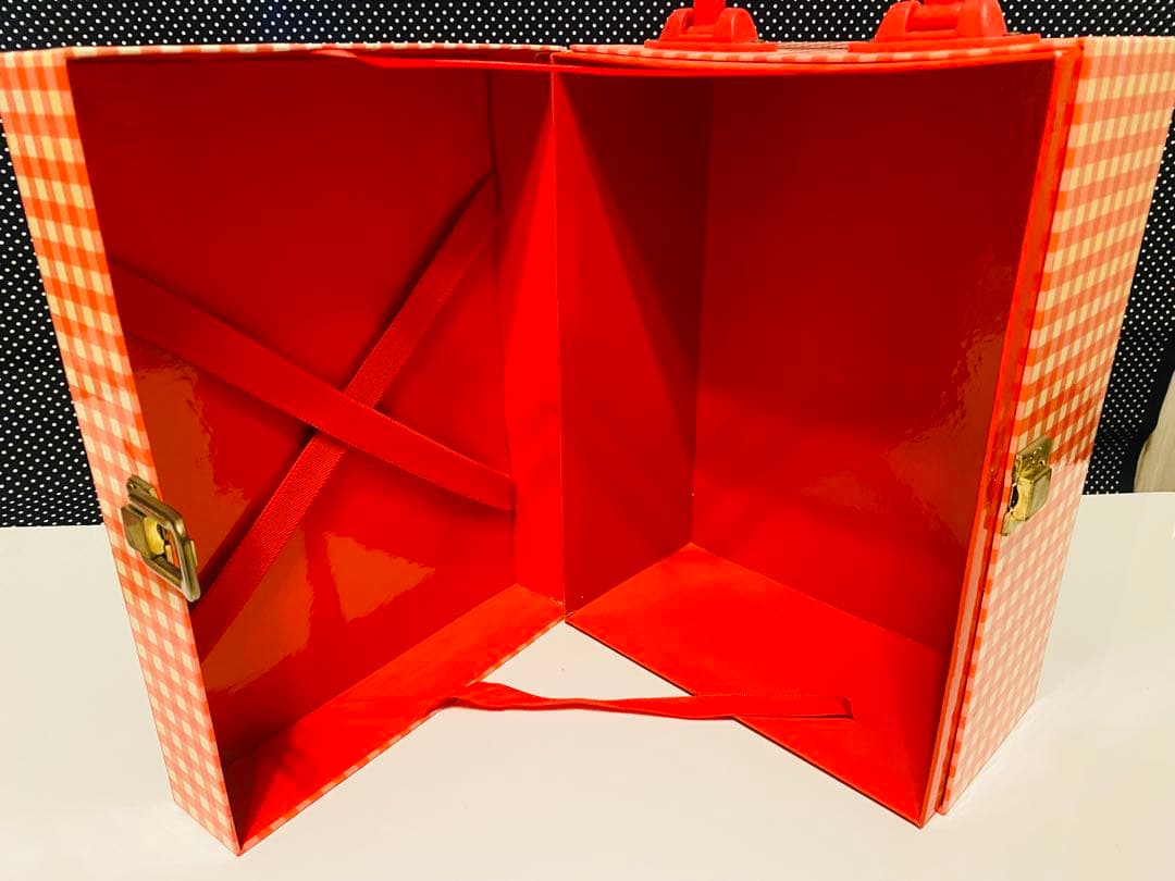 希少！平成レトロ！1998年Helloキティ着せ替えドール箱付き！