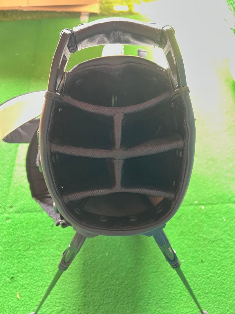 Vessel スタンドゴルフバッグ ホワイト・ネイビー