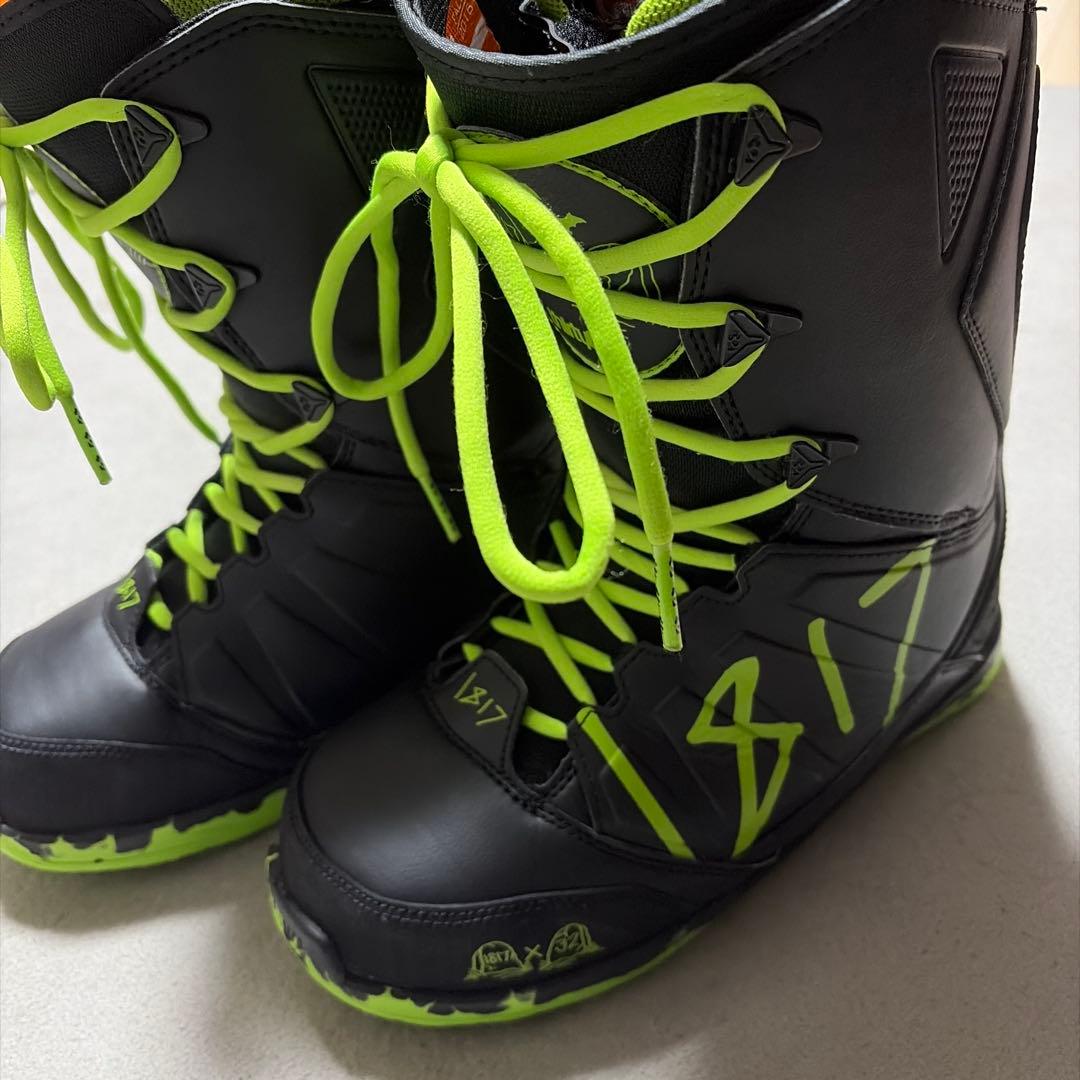 thirtytwo × HOUSE OF 1817スノーボードブーツ