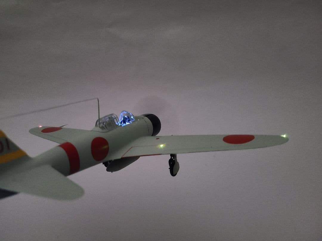 日本海軍 零式艦上戦闘機21型 空母赤城搭載機 リアルモーターライズ完成品