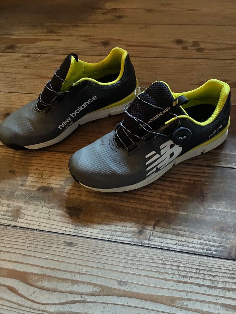 New Balance 574 ゴルフシューズ グレー/イエロー