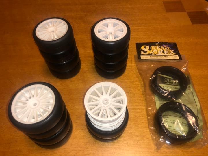 1/10ラジコンカー タイヤ 4セット