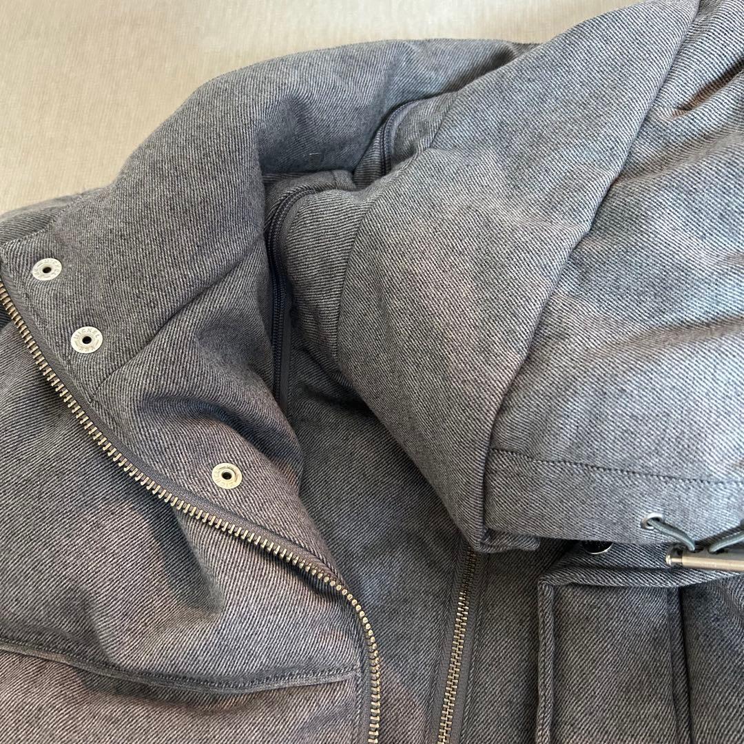 【カルバンクライン】ダウンジャケット　メンズ　グレー　毛98% 上品　カジュアル