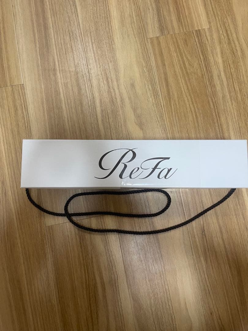 《新品未使用》ReFa ストレートヘアアイロン RE-AF004 Φ32