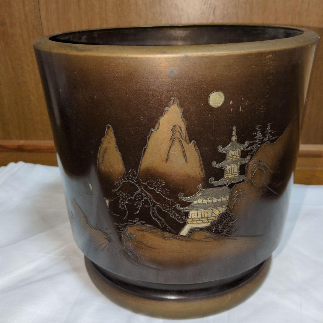 銅製 火鉢 山水楼閣文 金属製 古道具 口径24.5cm