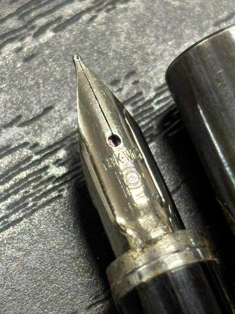 PLATINUM リビエール Sterling-Silver 万年筆 18KWG