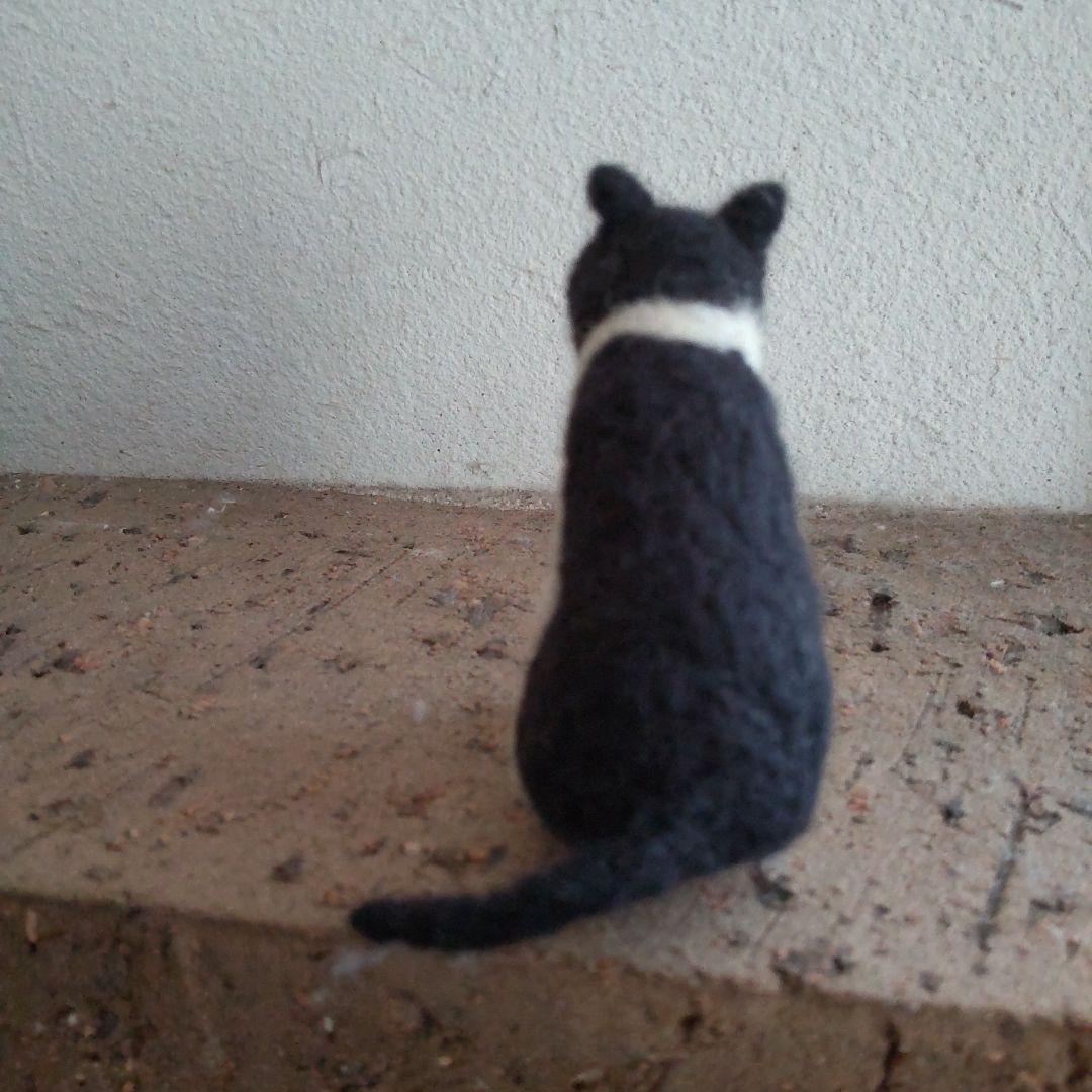 フェルト作家ポペットpoppetさん　　少年と猫