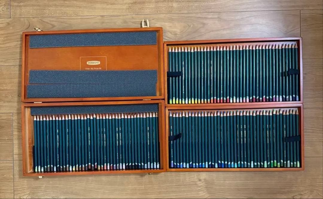 【廃盤品、入手困難】ダーウェント アーチスト 120色 木箱入り