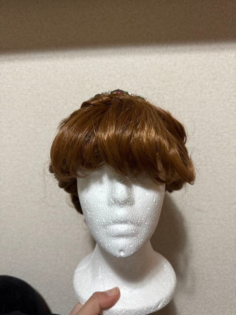 クイーンアナ　ウィッグ