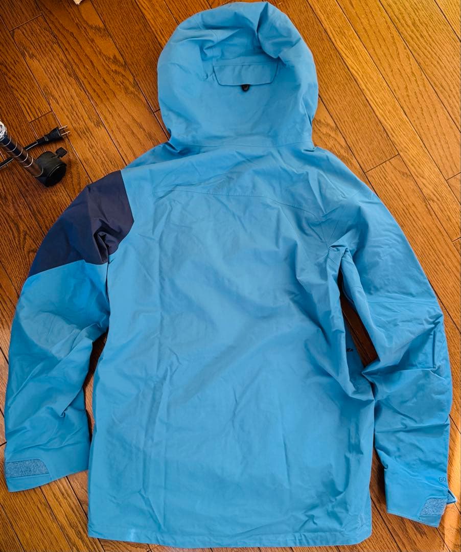 セット販売BURTON AK GORE-TEX 2L BOOMジャケットとパンツ