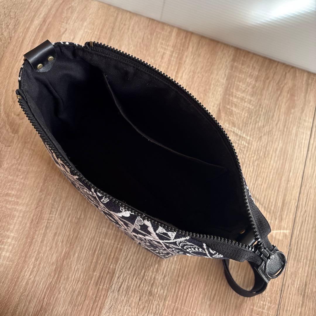 ハンドメイド　ふっくらショルダーバッグ　ミナペルホネン　シンフォニー