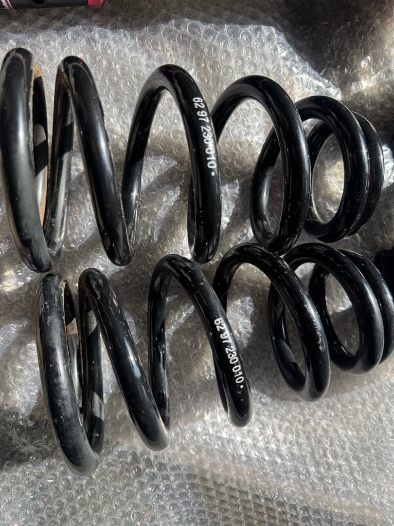 E52エルグランド用、ラルグス車高調キット！送込！