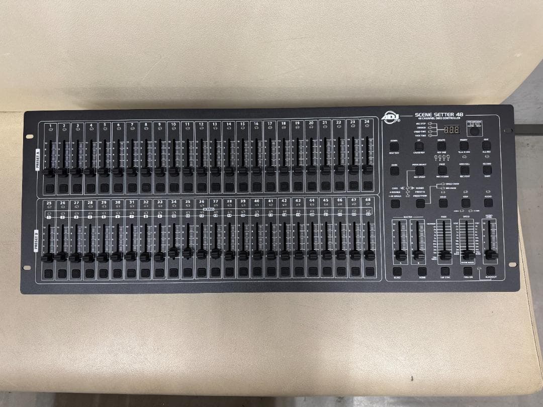ADJ SCENE SETTER 48 DMXコントローラー