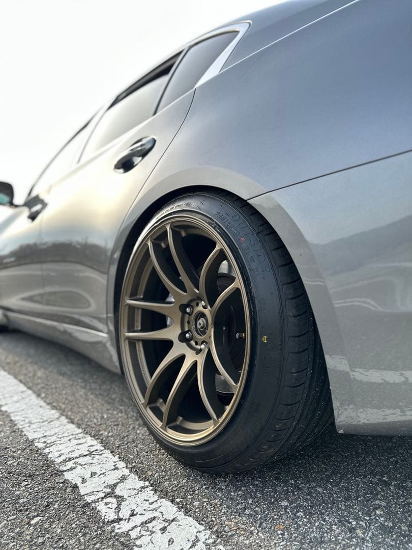 WORK EMOTION CR-Kiwami 極 9.5/10.5j 19インチ