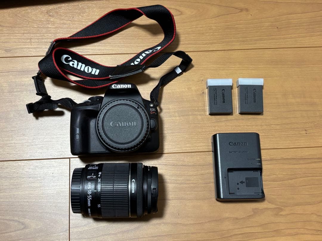 Canon EOS kiss x7 バッテリー2個、標準ズームキットレンズ付き