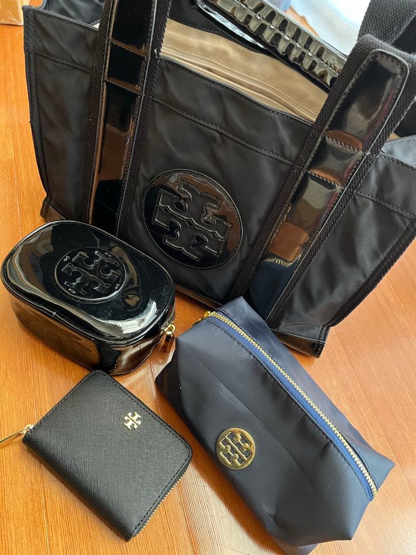 トリーバーチ　まとめ売り