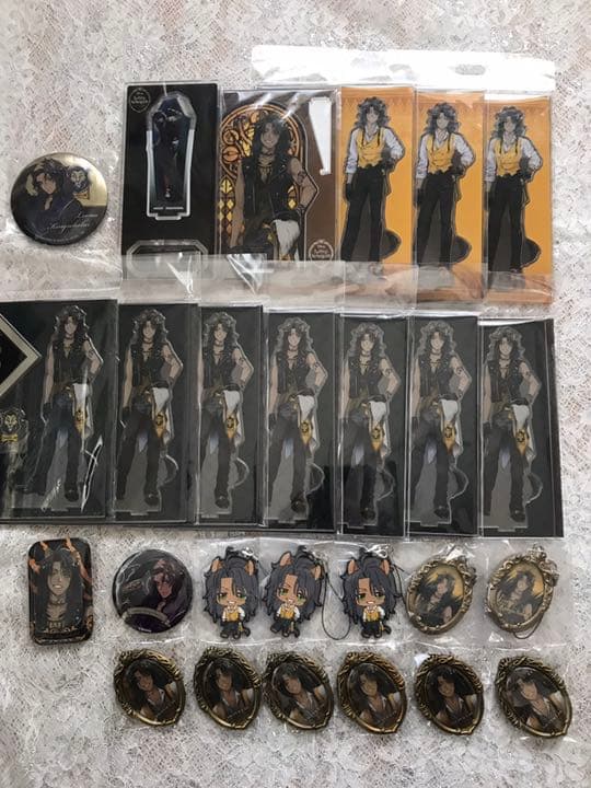 レオナ・キングスカラー グッズ