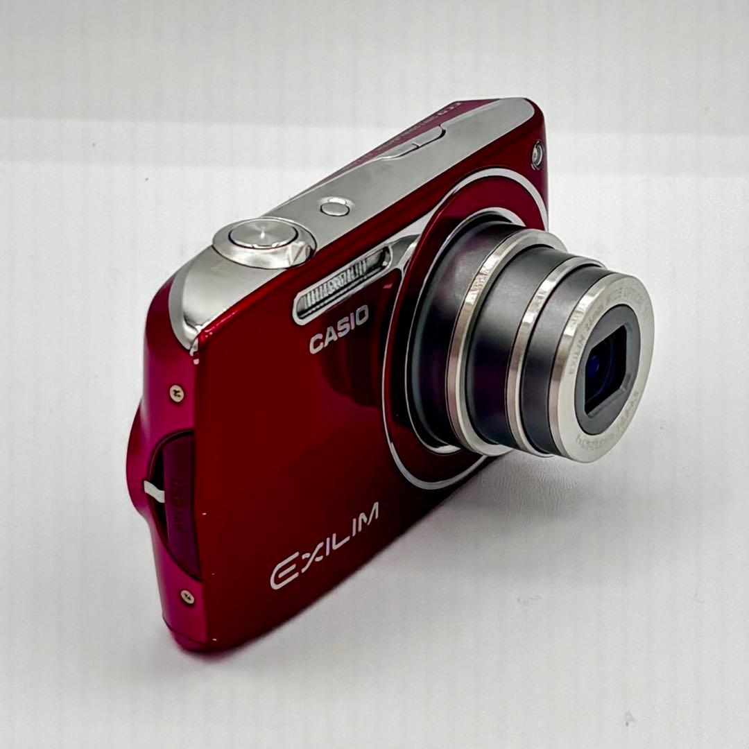 【人気・美品】CASIO EXILIM EX-Z2000デジカメ レッド 赤
