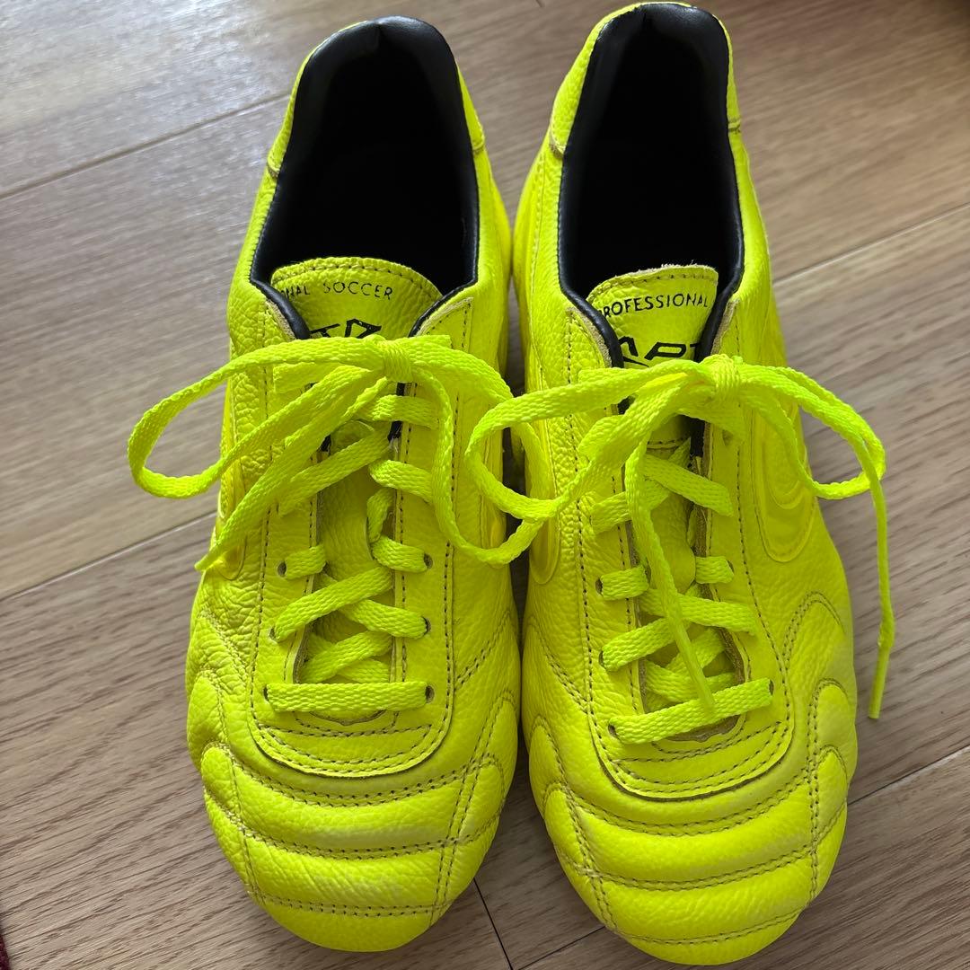 APTA サッカースパイク イエロー イタリア製