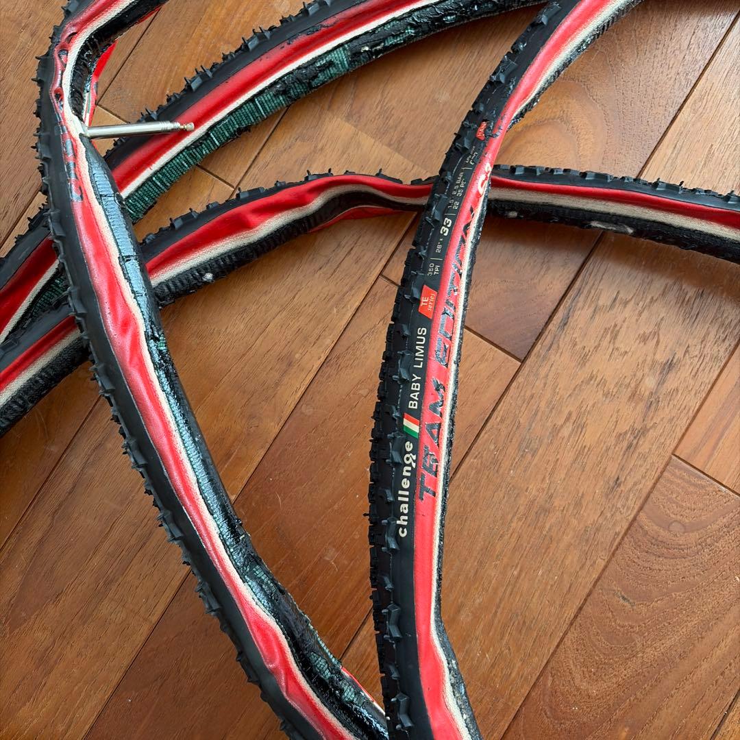 Challenge Baby Limus チューブラータイヤ　4本　中古