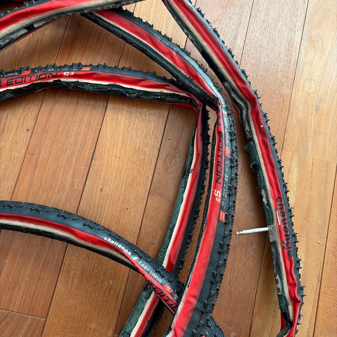 Challenge Baby Limus チューブラータイヤ　4本　中古