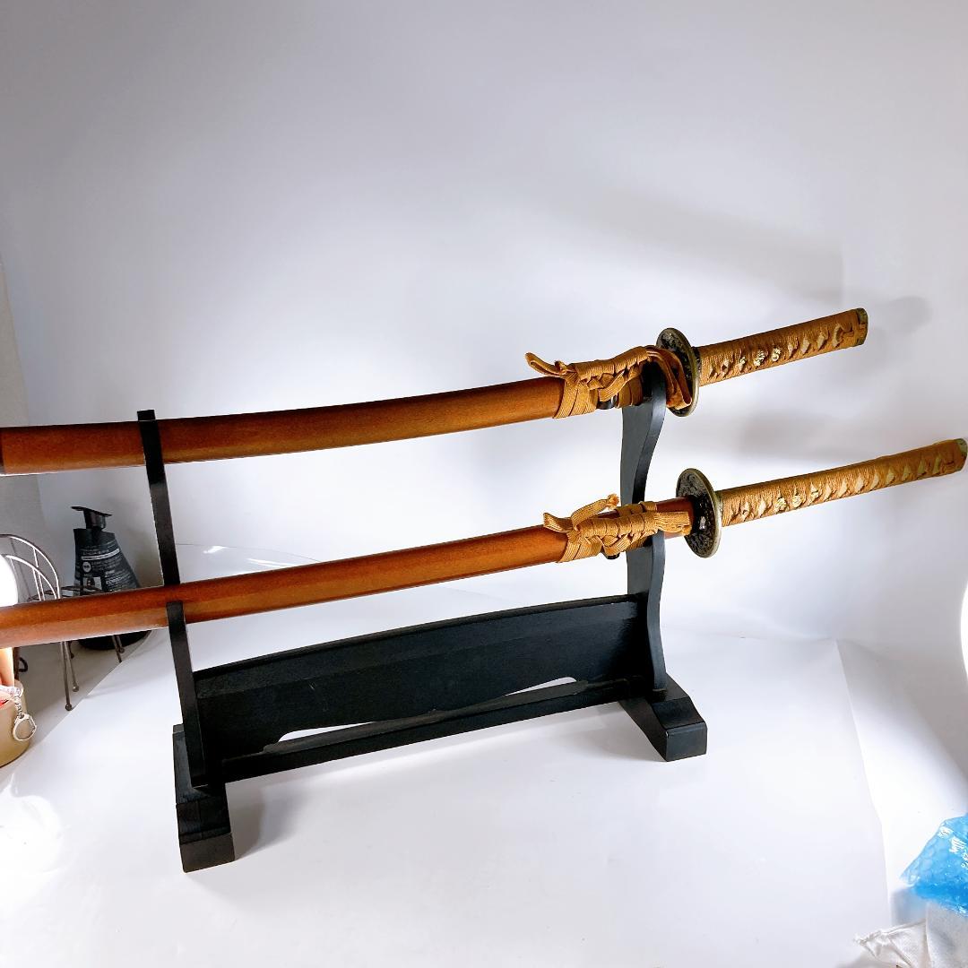 模造刀 太刀・脇差・刀掛け3点セット 武具 置物 演劇 コスプレ 小刀 模擬刀