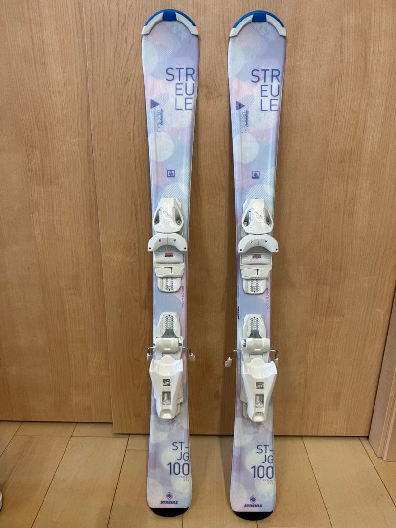 ジュニア　スキー3点セット　板100、ブーツ19〜19.5cm、ストック80cm