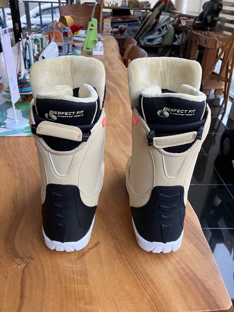 女性用スノーボードブーツ PERFECT FIT