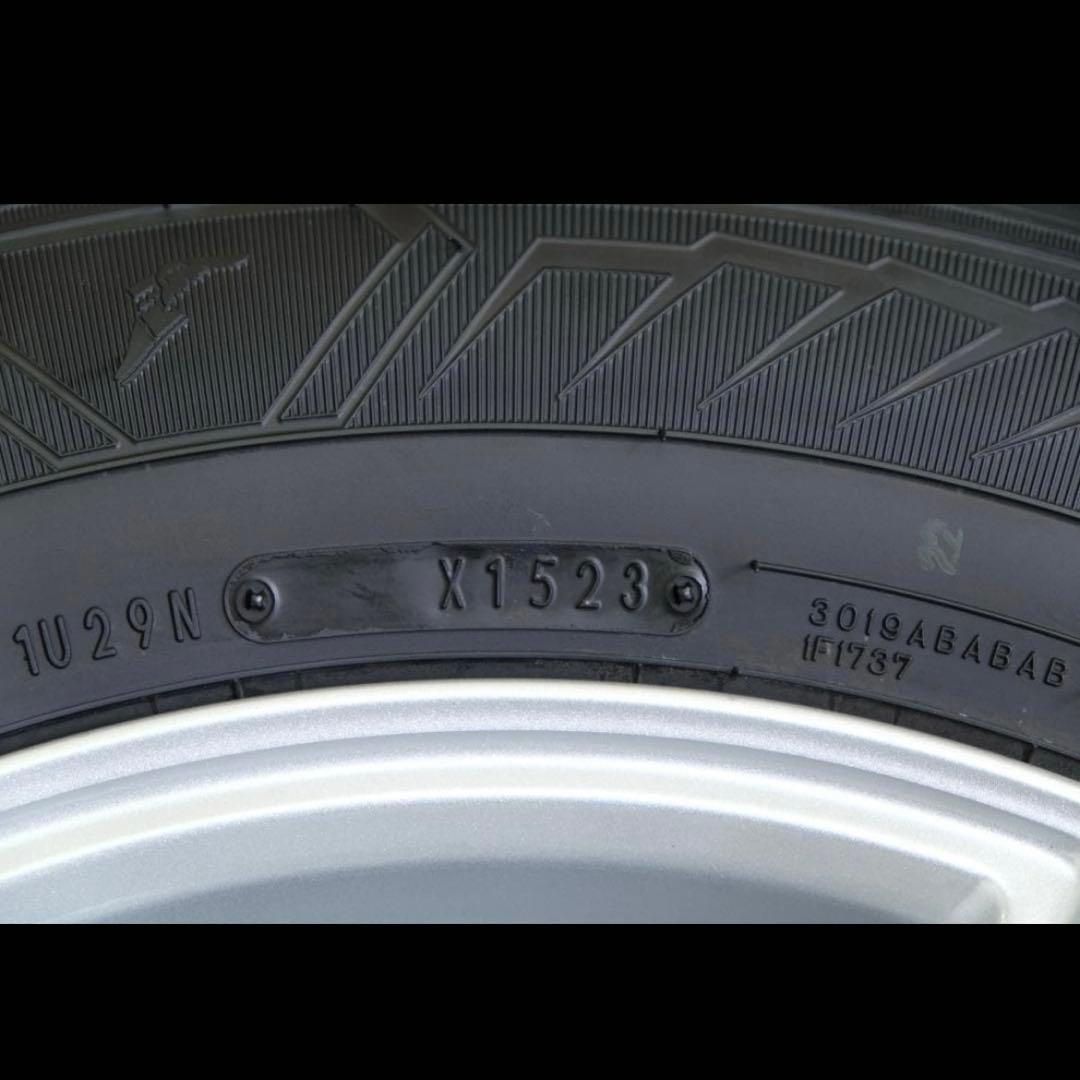【ほぼ未使用】シビラ アイスナビ8 スタッドレス 195/65R15 プリウス等