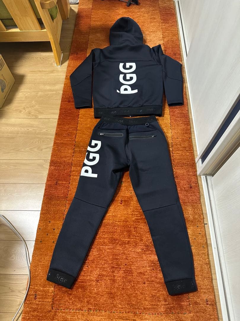 PGG フード付きジャケットとパンツセット