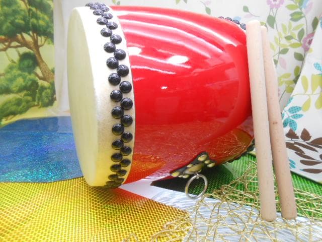 新品未使用(送料無料)26.800円　Rエイサー大太鼓30cm　撥２本付き