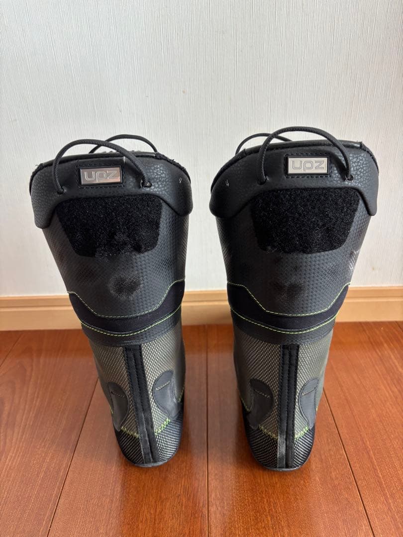 upz ATB スノーボードブーツ ブラック 100% ECO
