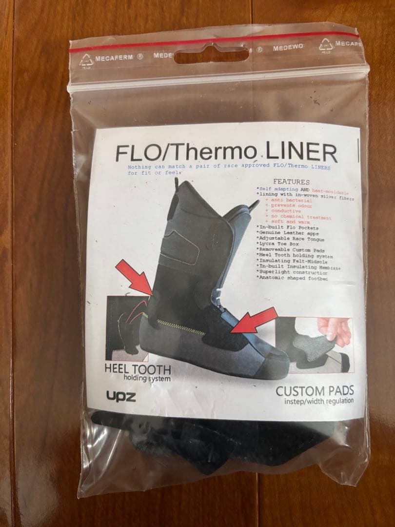 upz ATB スノーボードブーツ ブラック 100% ECO