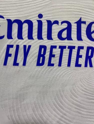 21/22 レアル・マドリード ホーム 20番 ヴィニシウス 長袖ユニフォーム