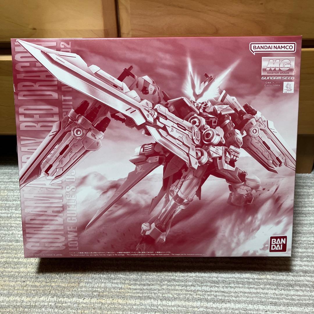 MG 1/100 ガンダムアストレイ　レッドドラゴン　新品