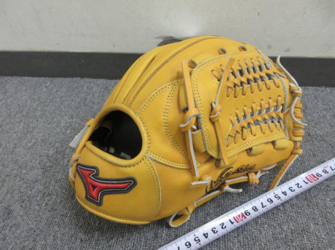 ミズノ 軟式野球グローブ Victory Stage サイズ10 右投げ