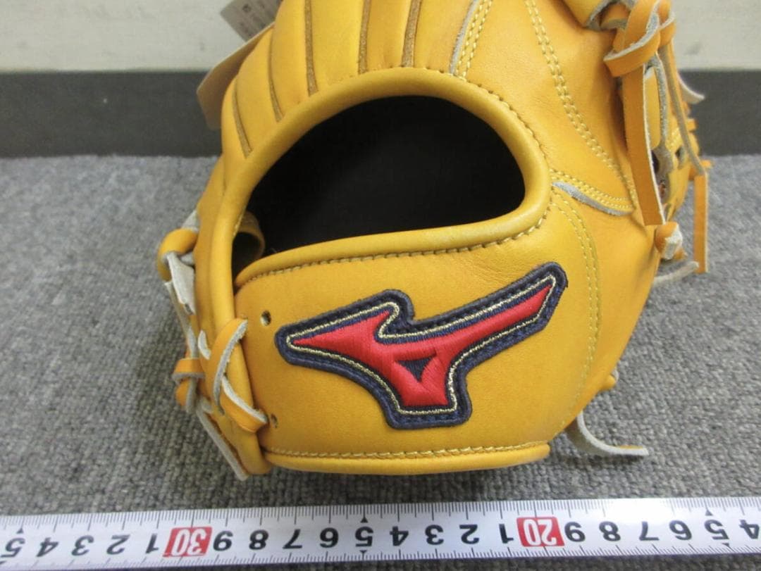 ミズノ 軟式野球グローブ Victory Stage サイズ10 右投げ