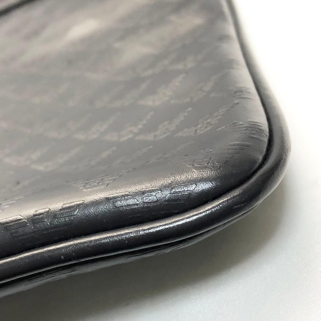 美品✨　EMPORIO ARMANI ショルダーバッグ　薄型　ブラック　レッド