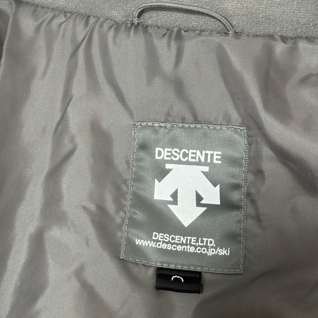 デサント スキーウェア サイズ0 上下セット フード 洗える 大きい