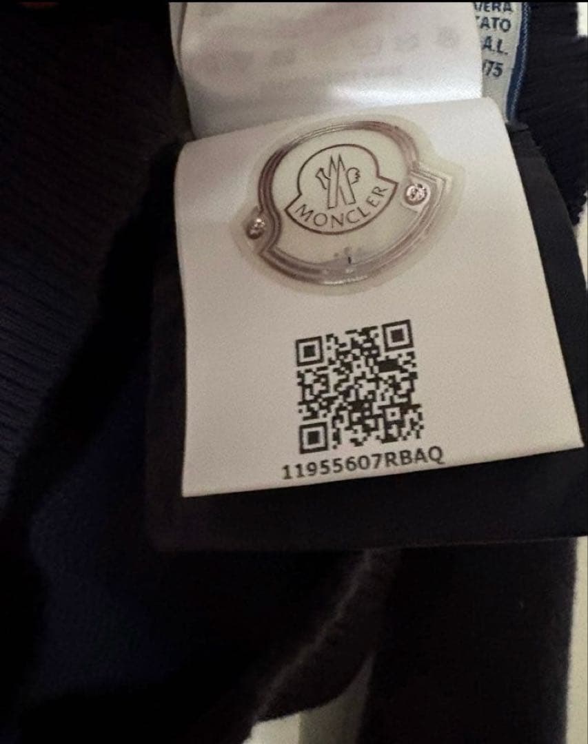 【美品】Moncler kids ニットダウンカーディガン　140cm