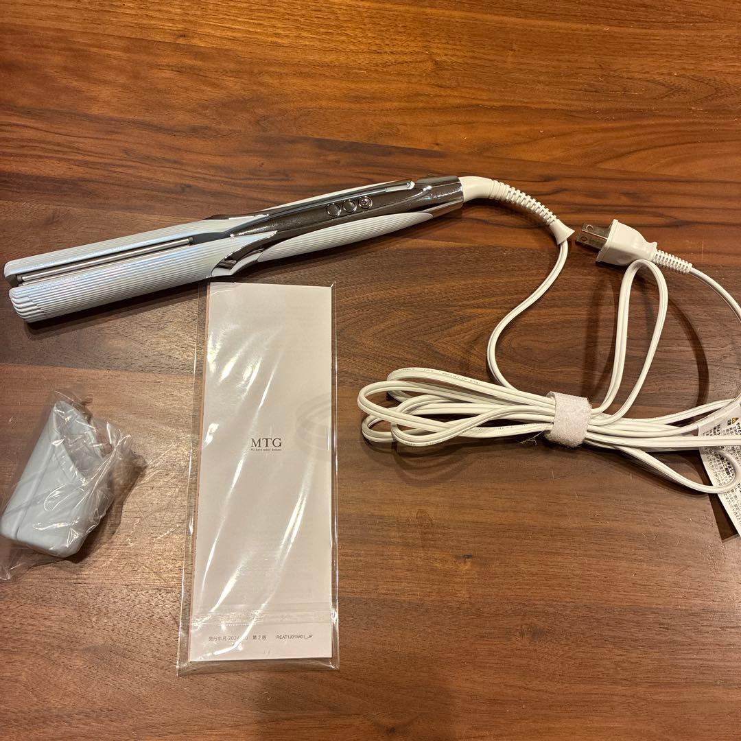 Refaリファストレートアイロンプロ　リファ　アイロン　MTG