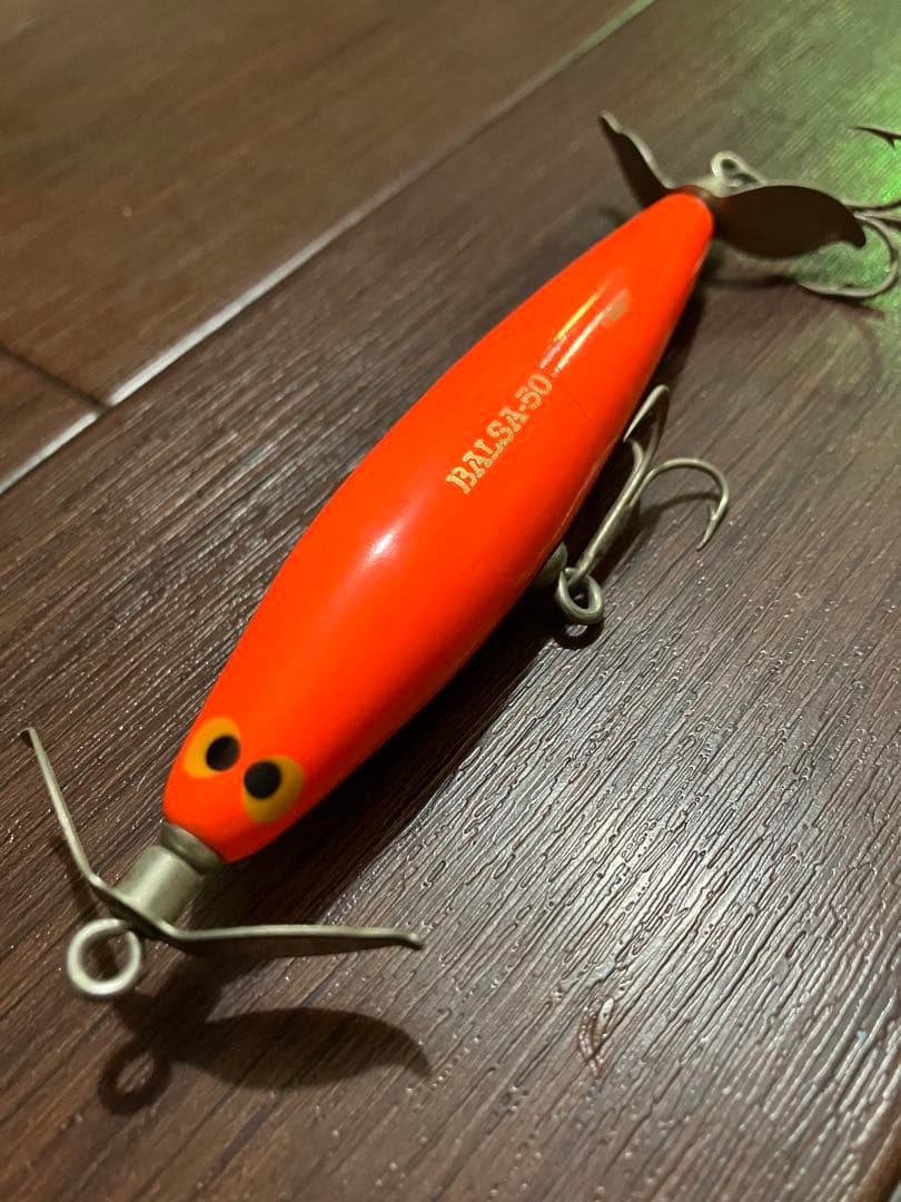 オールドバルサ50 ホッツィートッツィー　2フック　単色　ソリッド