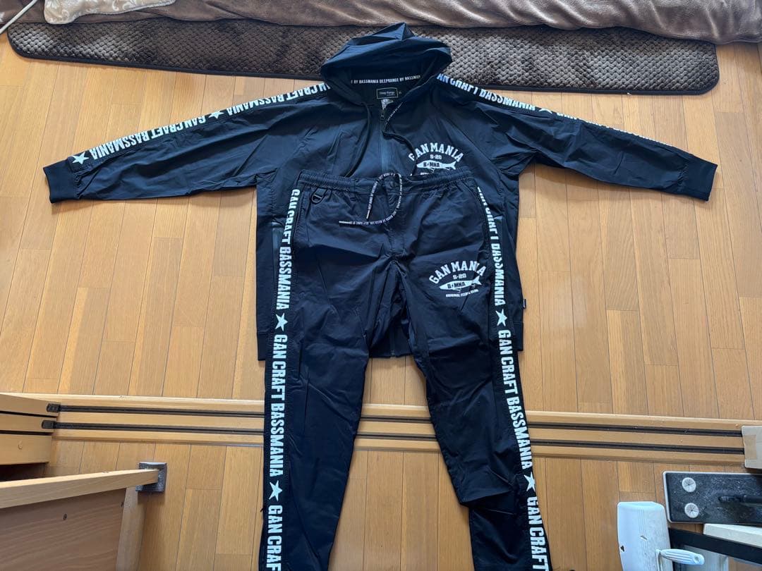 GANMANIA コラボ ストレッチZIPセットアップ